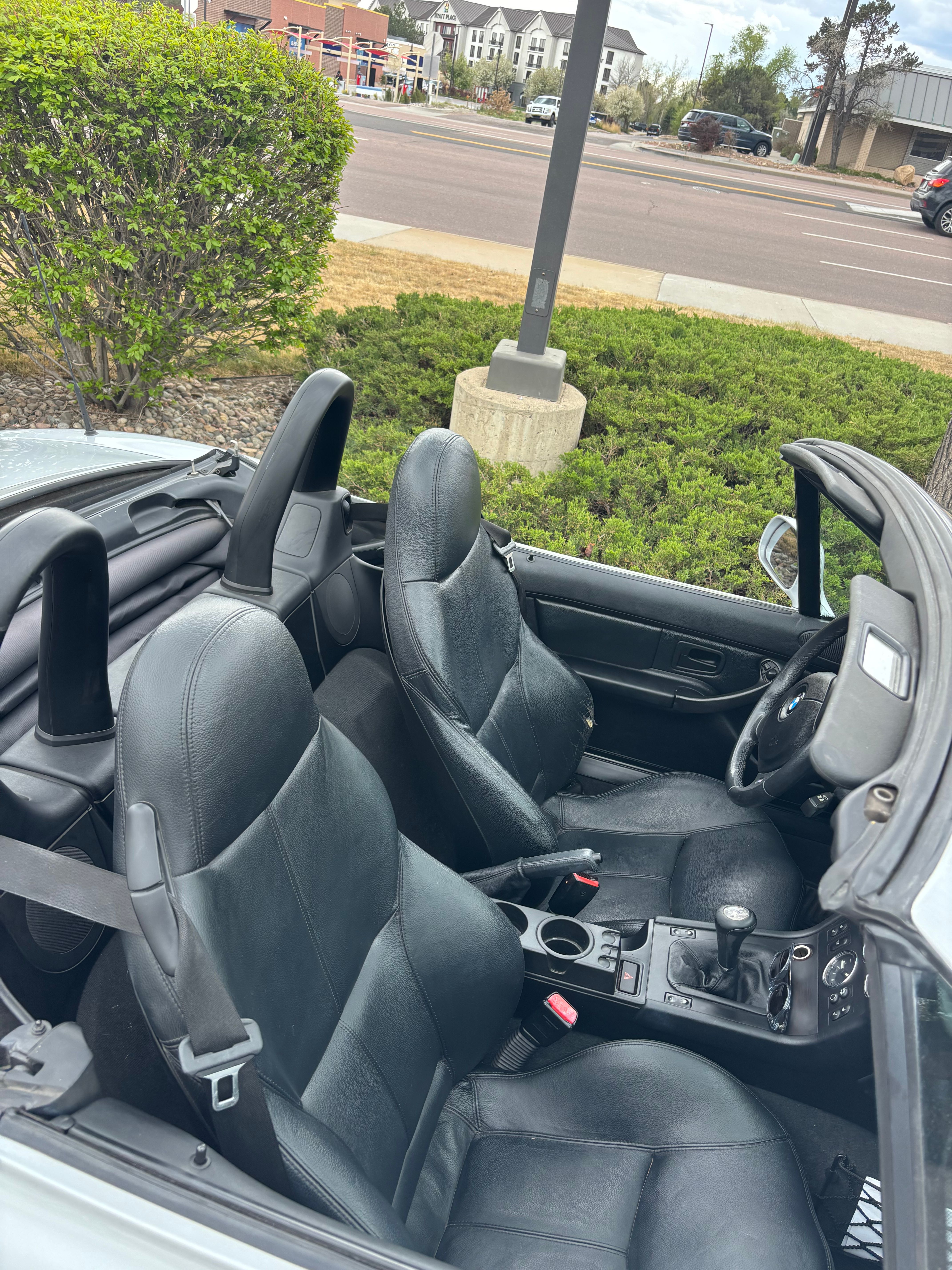 Used 2001 BMW Z3 2.5i RWD image 4