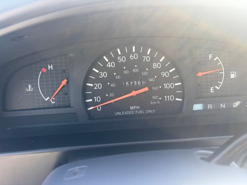 Used 2000 Toyota Tacoma 2WD Regular Cab image 17