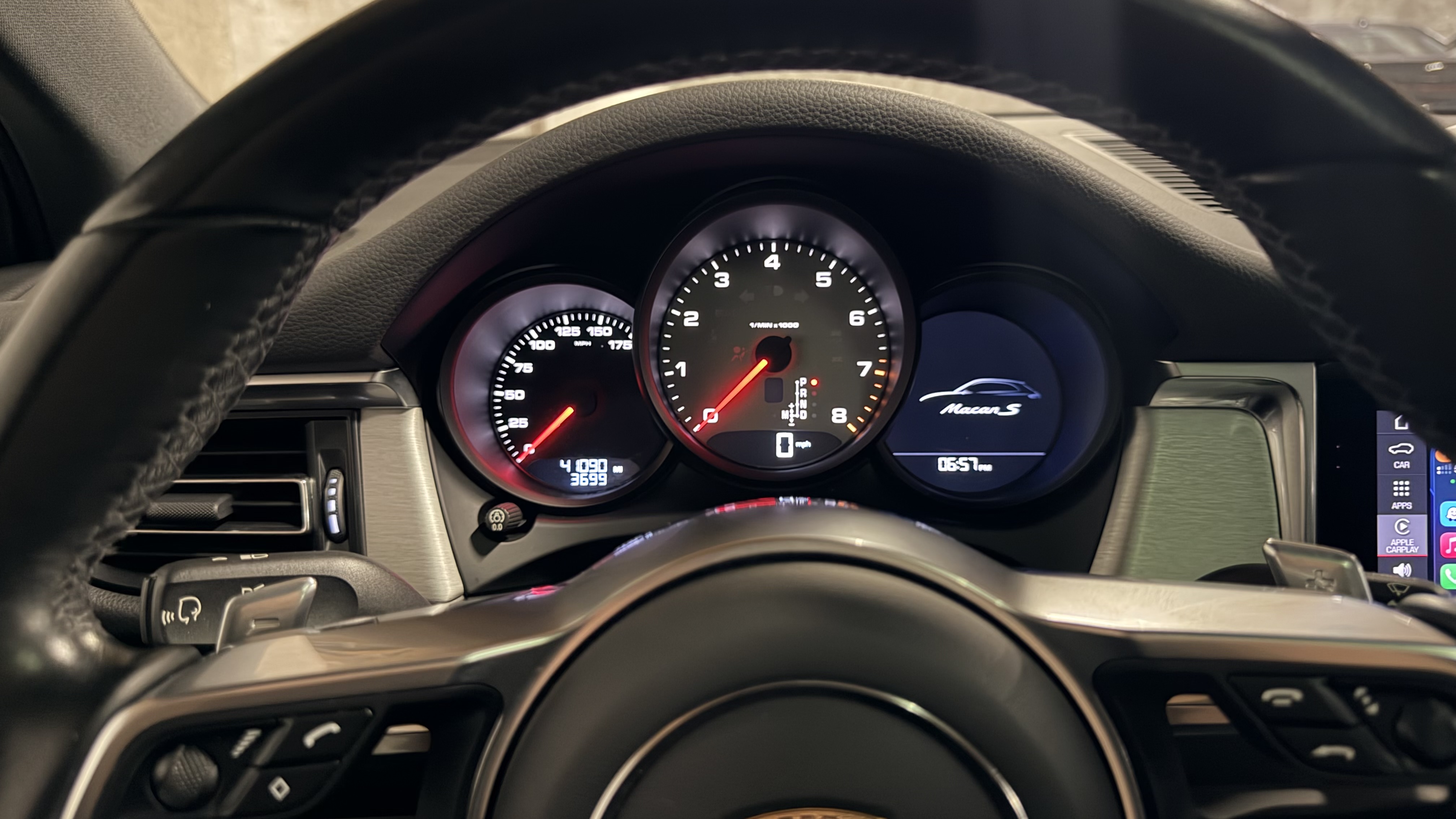 Used 2021 Porsche Macan S AWD/4WD image 24