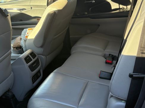 Used 2017 Honda Pilot Touring image 6