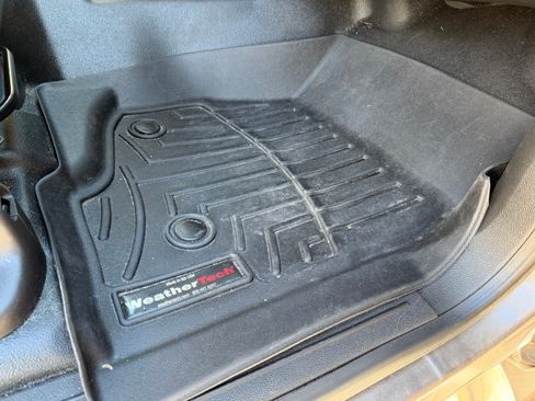 Used 2012 Chevrolet Silverado 2500 W/T w/ Snow Plow Prep Package image 18