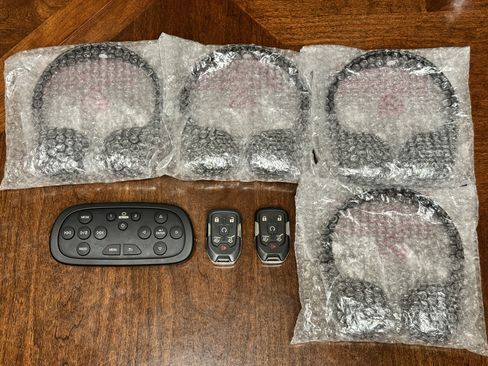 Used 2017 Chevrolet Suburban LT image 20