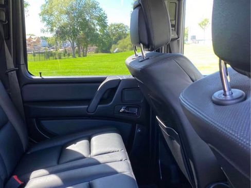 Used 2011 Mercedes-Benz G 550 G 550 4MATIC Sport Utility 4D image 8