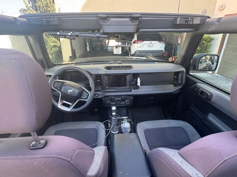 Used 2021 Ford Bronco 4-Door w/ Sasquatch Package image 10