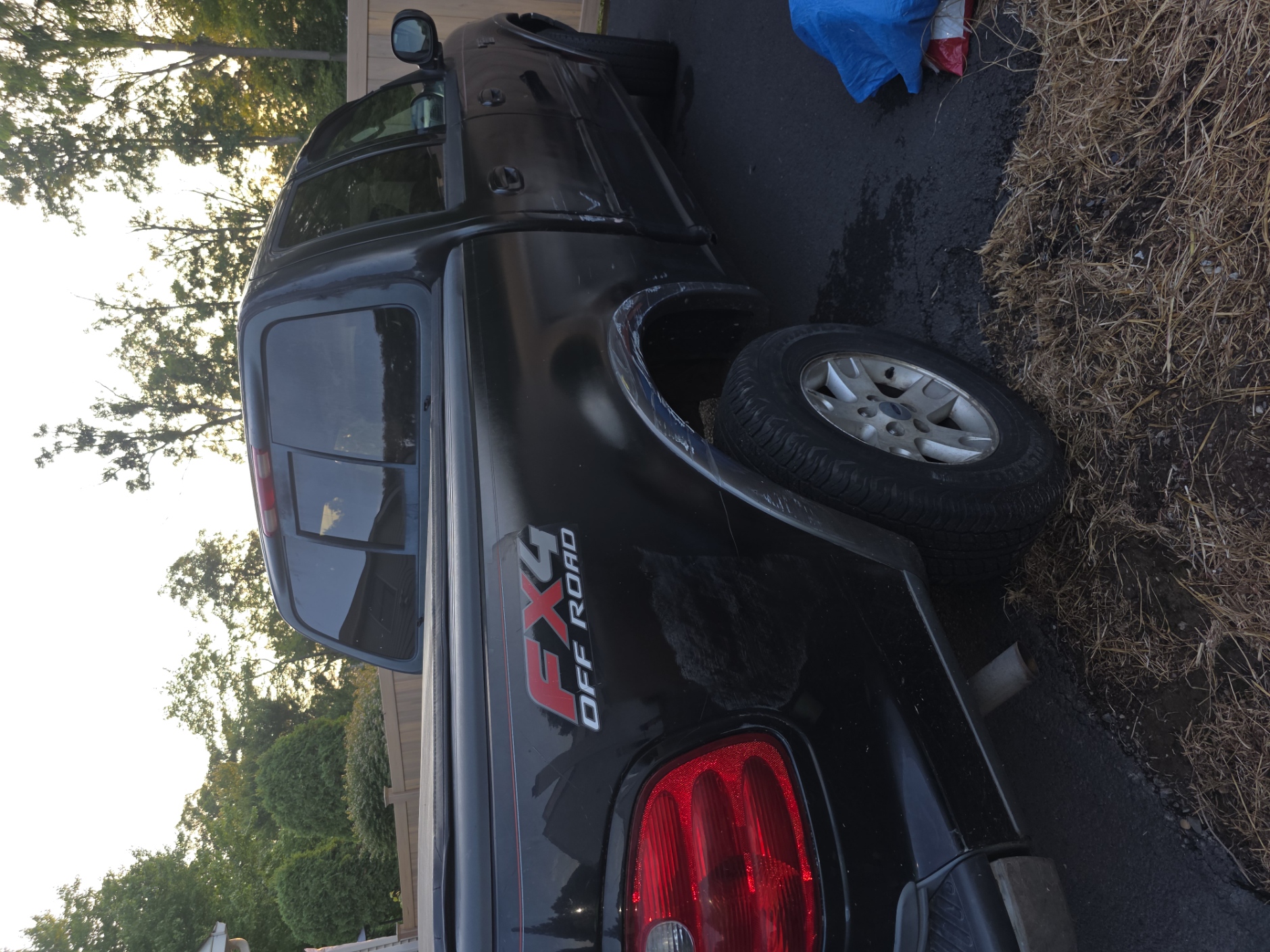 Used 2003 Ford F150 XLT AWD/4WD image 15