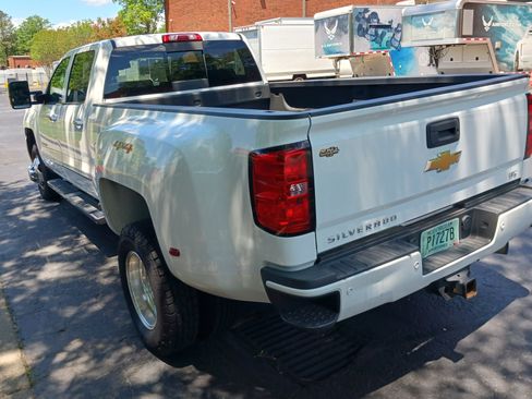 Used 2016 Chevrolet Silverado 3500 LTZ w/ Duramax Plus Package image 6