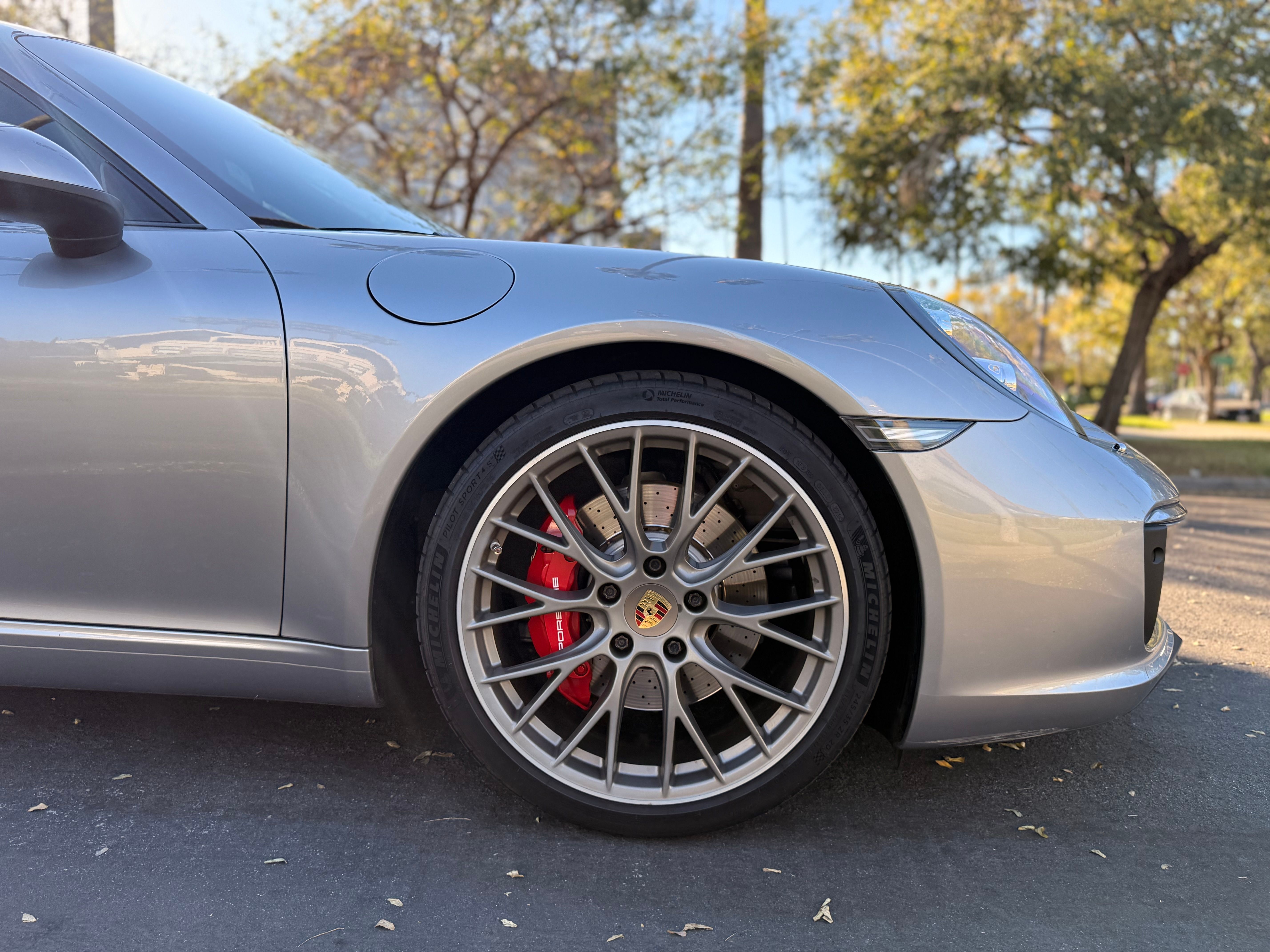 Used 2017 Porsche 911 Carrera S RWD image 12