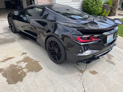 Used 2024 Chevrolet Corvette Stingray Coupe w/ Z51 Performance Package image 6