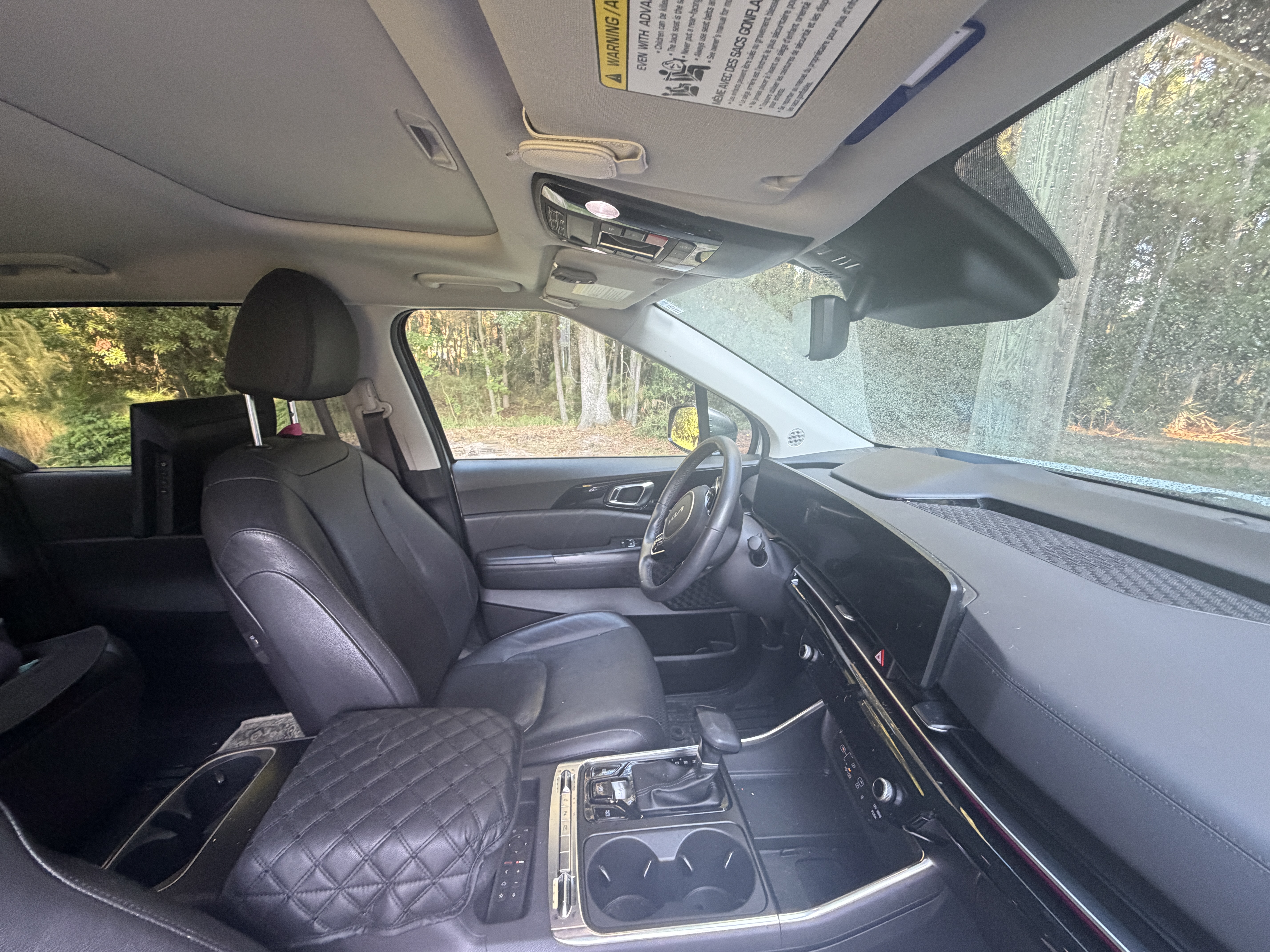 Used 2025 Kia Carnival SX Prestige FWD image 8