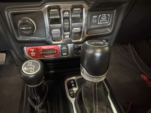 Used 2021 Jeep Wrangler Unlimited Rubicon image 20