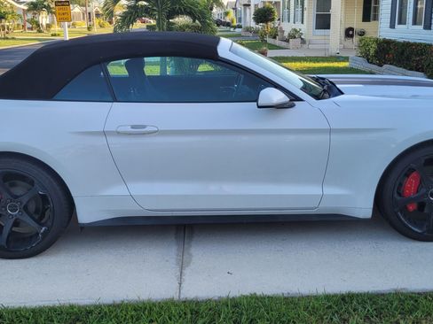 Used 2015 Ford Mustang Convertible w/ Equipment Group 051A RWD image 1