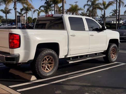 Used 2018 Chevrolet Silverado 1500 LT w/ Texas Edition RWD image 16