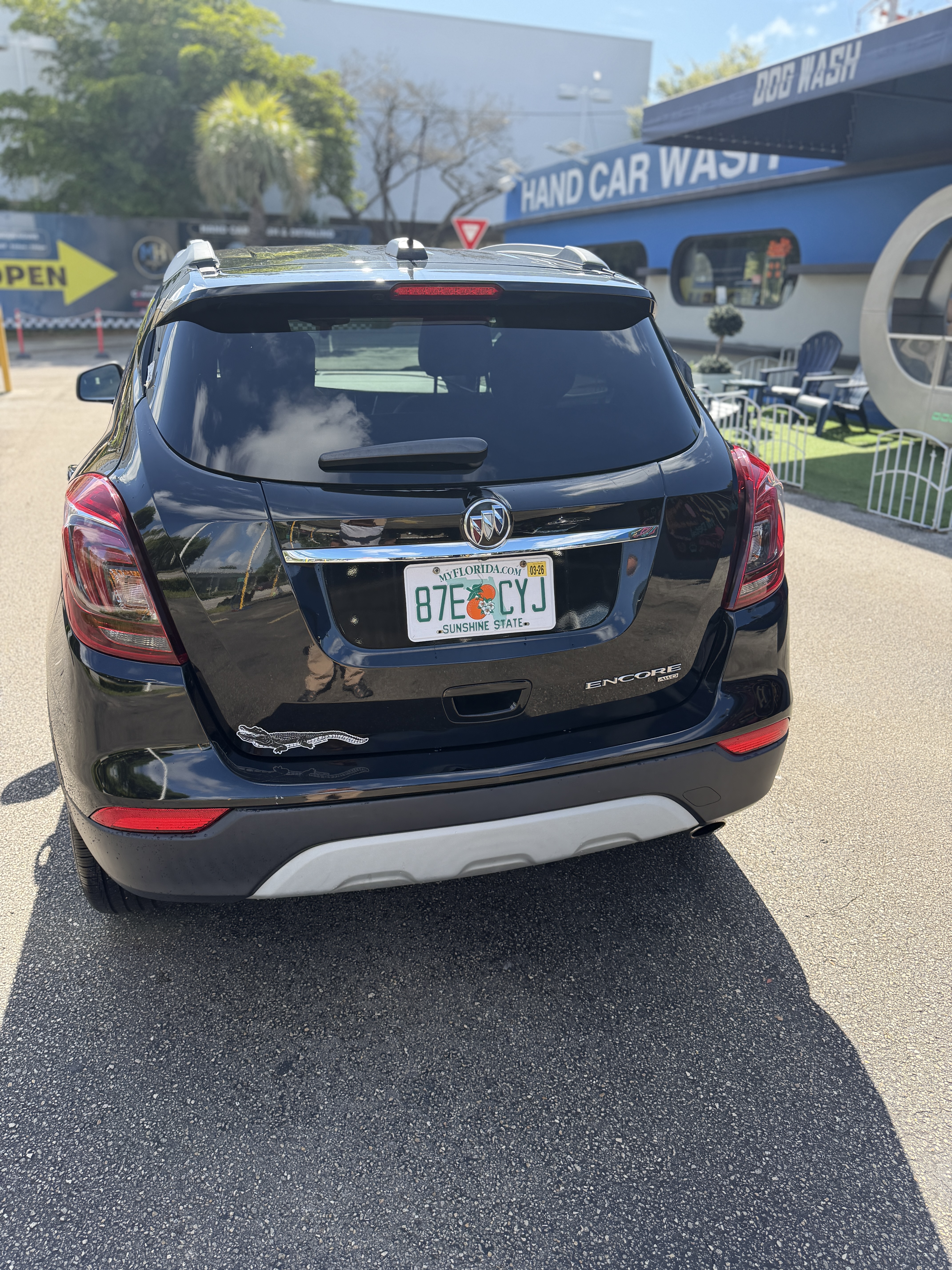 Used 2020 Buick Encore Preferred AWD/4WD image 15