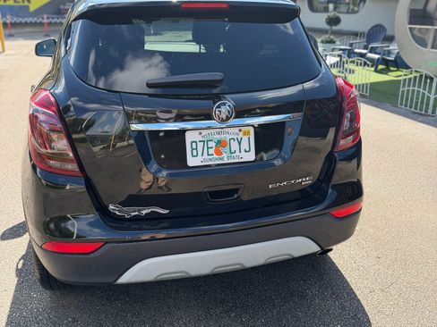 Used 2020 Buick Encore Preferred AWD/4WD image 15