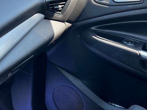 Used 2013 Ford Escape SE image 14