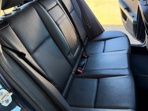Used 2012 Mercedes-Benz GLK 350 2WD image 16