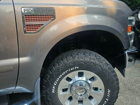 Used 2010 Ford F350 Lariat AWD/4WD image 13