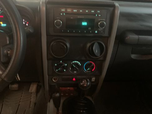 Used 2009 Jeep Wrangler X image 13