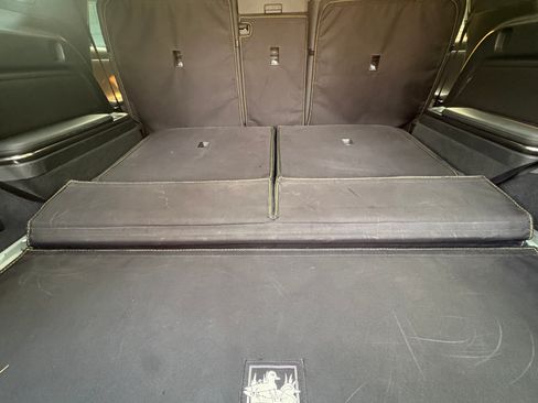 Used 2022 Rivian R1S Launch Edition AWD/4WD image 10
