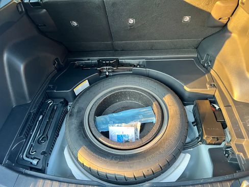 Used 2021 Toyota RAV4 SE w/ Weather & Moonroof Package image 17