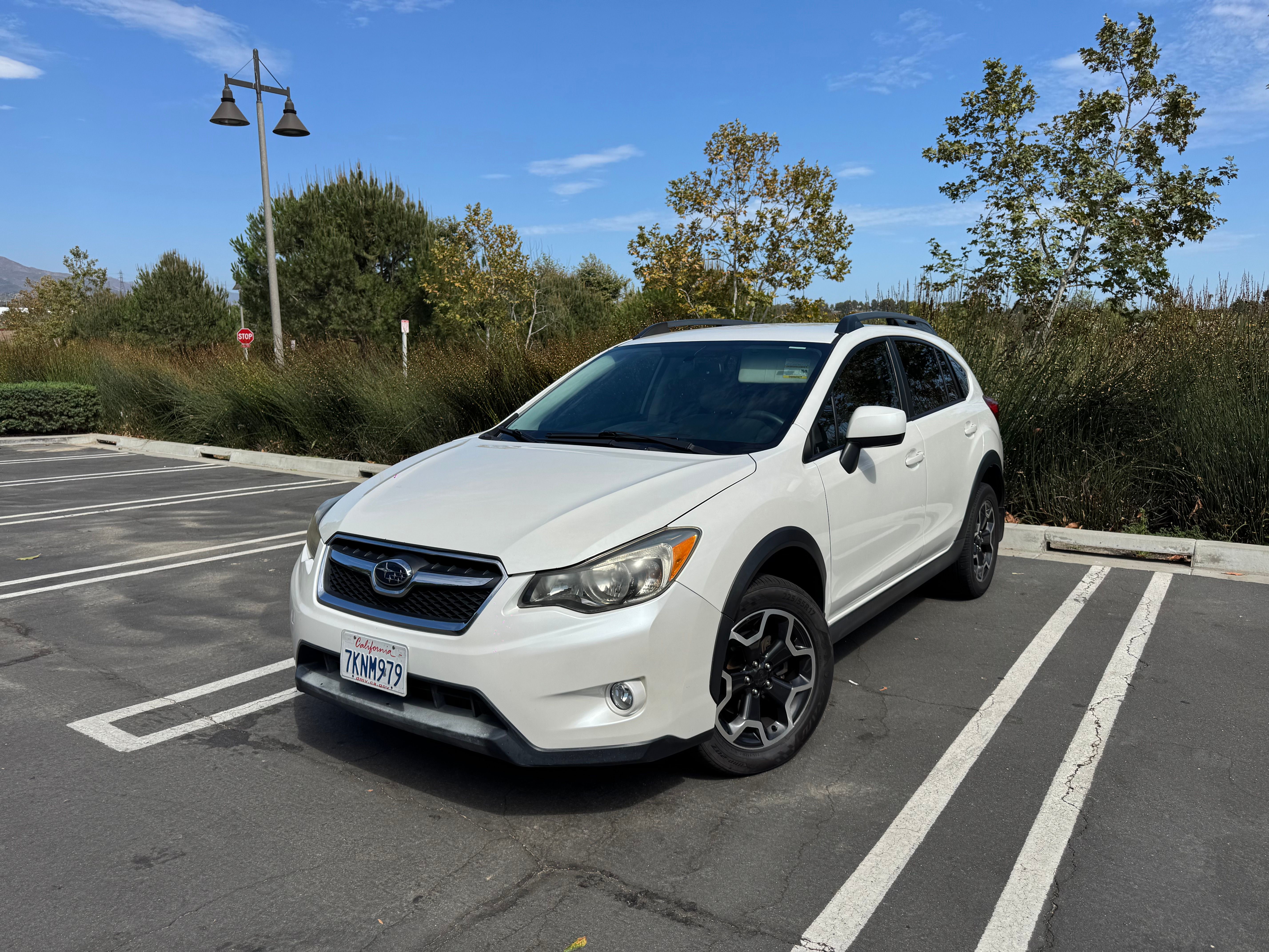 Used 2014 Subaru Crosstrek 2.0i Limited w/ Popular Package #2 AWD/4WD image 1