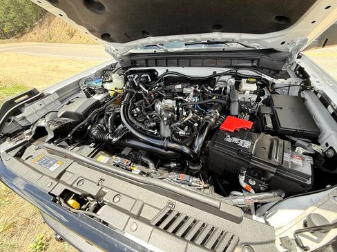 Used 2023 Ford Bronco Wildtrak AWD/4WD image 12