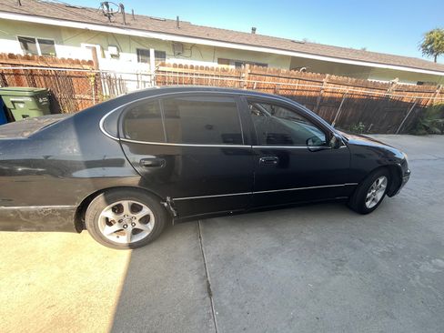 Used 2002 Lexus GS 300 image 2