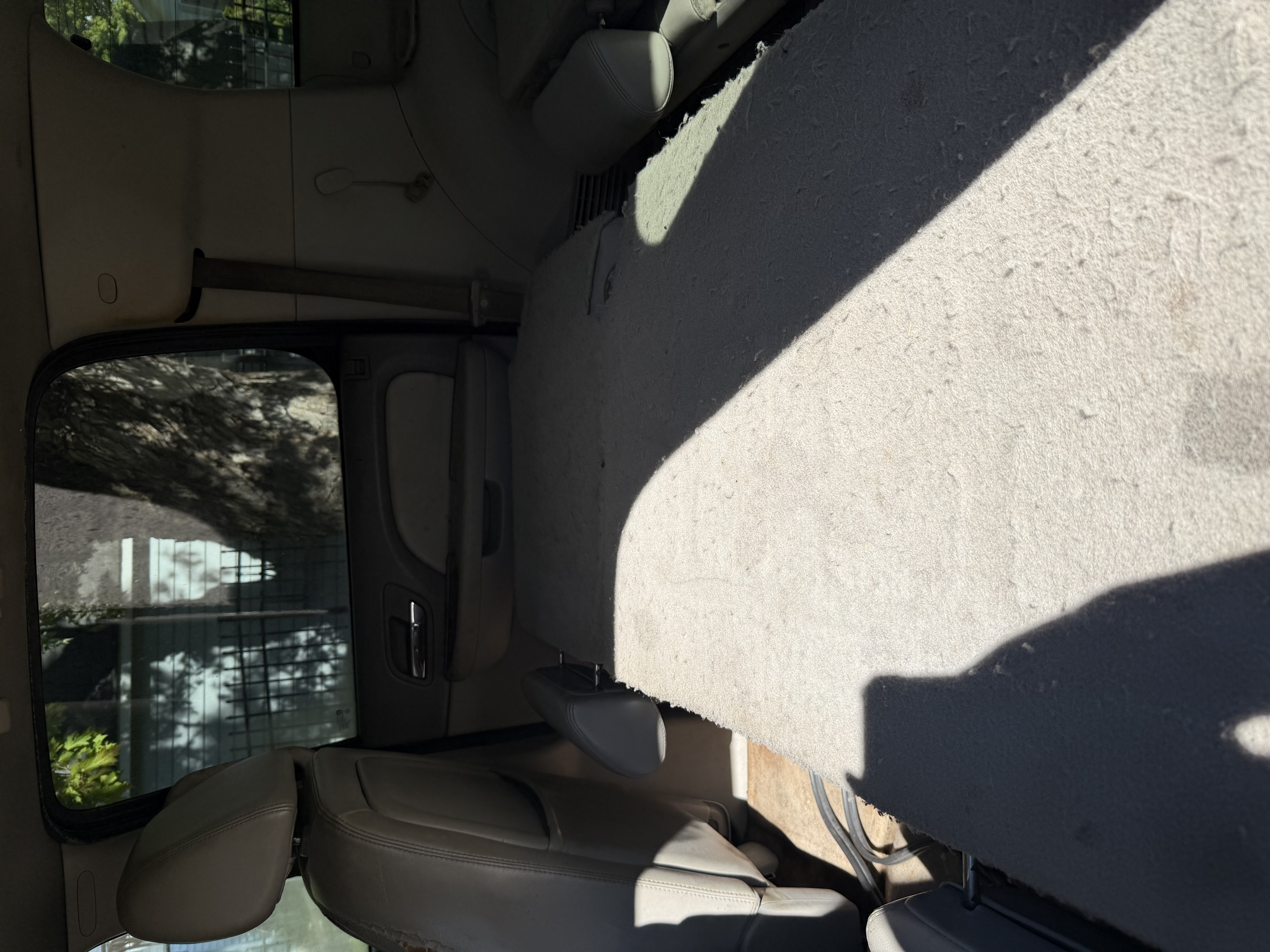 Used 2007 Chevrolet Suburban LT w/ LT Preferred Equipment Group AWD/4WD image 15