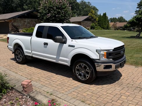 Used 2018 Ford F150 XL w/ Equipment Group 101A Mid RWD image 10