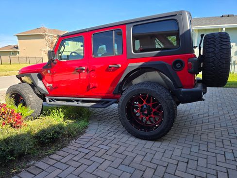 Used 2020 Jeep Wrangler Unlimited Sport S image 4