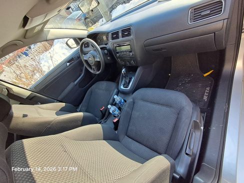 Used 2011 Volkswagen Jetta S image 17