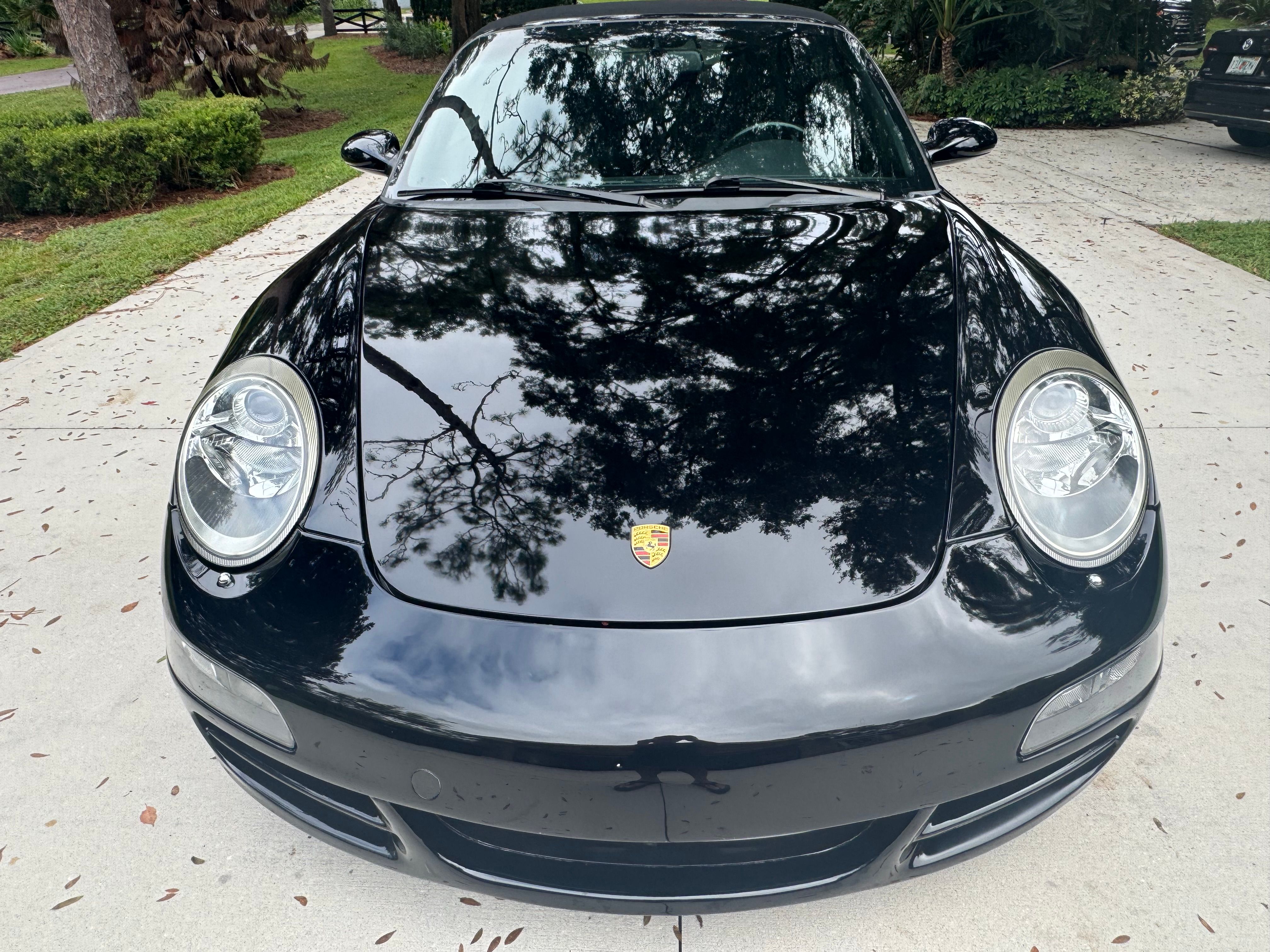 Used 2007 Porsche 911 Cabriolet image 2