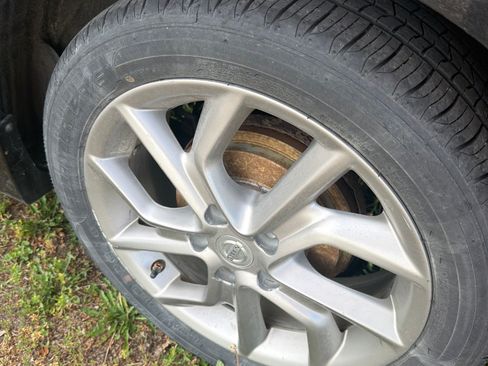 Used 2014 Nissan Sentra SR FWD image 14