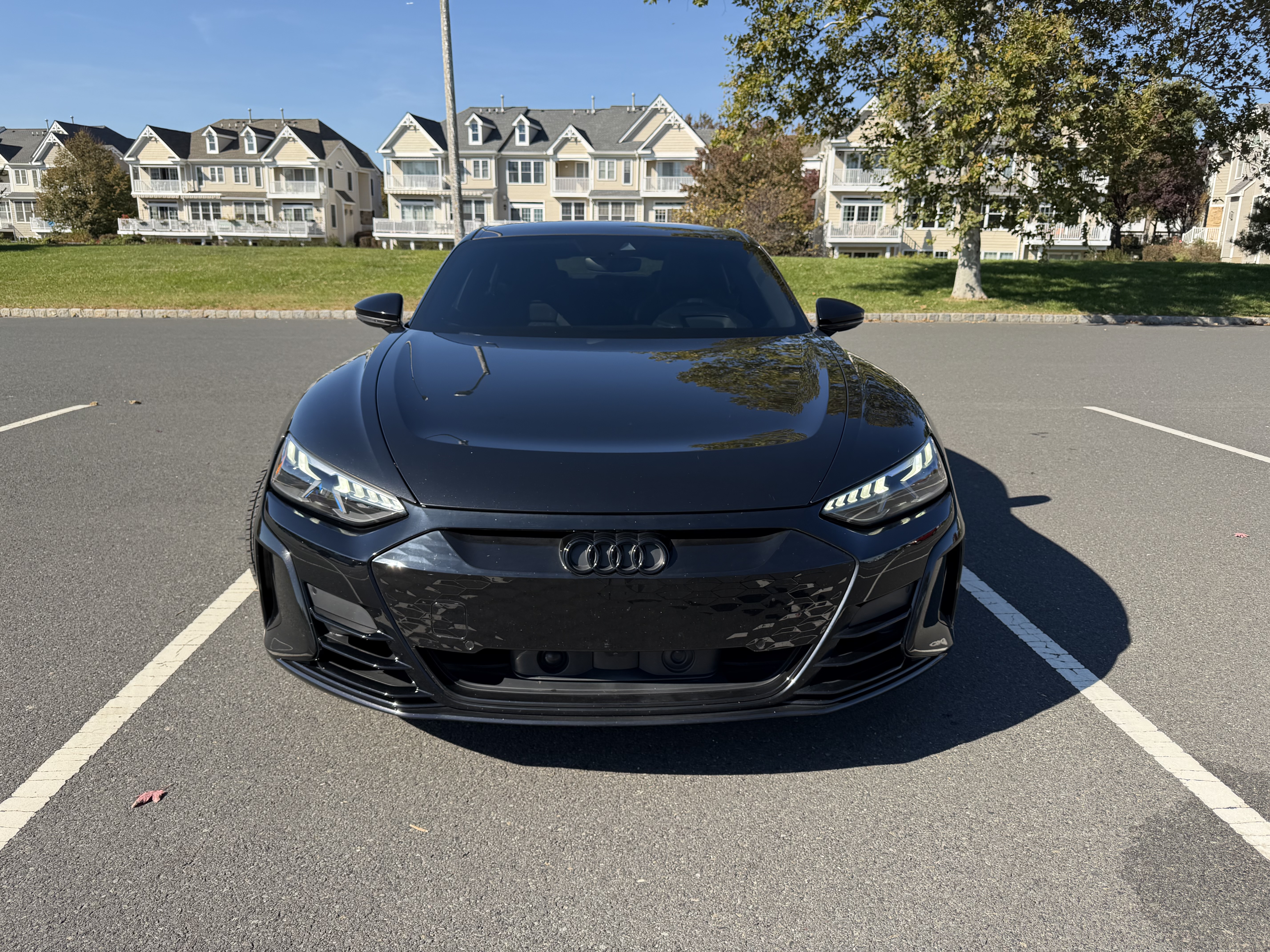 Used 2022 Audi e-tron GT Prestige w/ Prestige Package AWD/4WD image 2