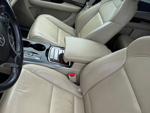 Used 2017 Acura MDX SH-AWD image 9