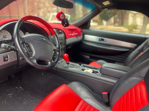 Used 2003 Ford Thunderbird image 6