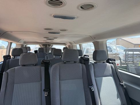 Used 2016 Ford Transit 350 XLT image 8