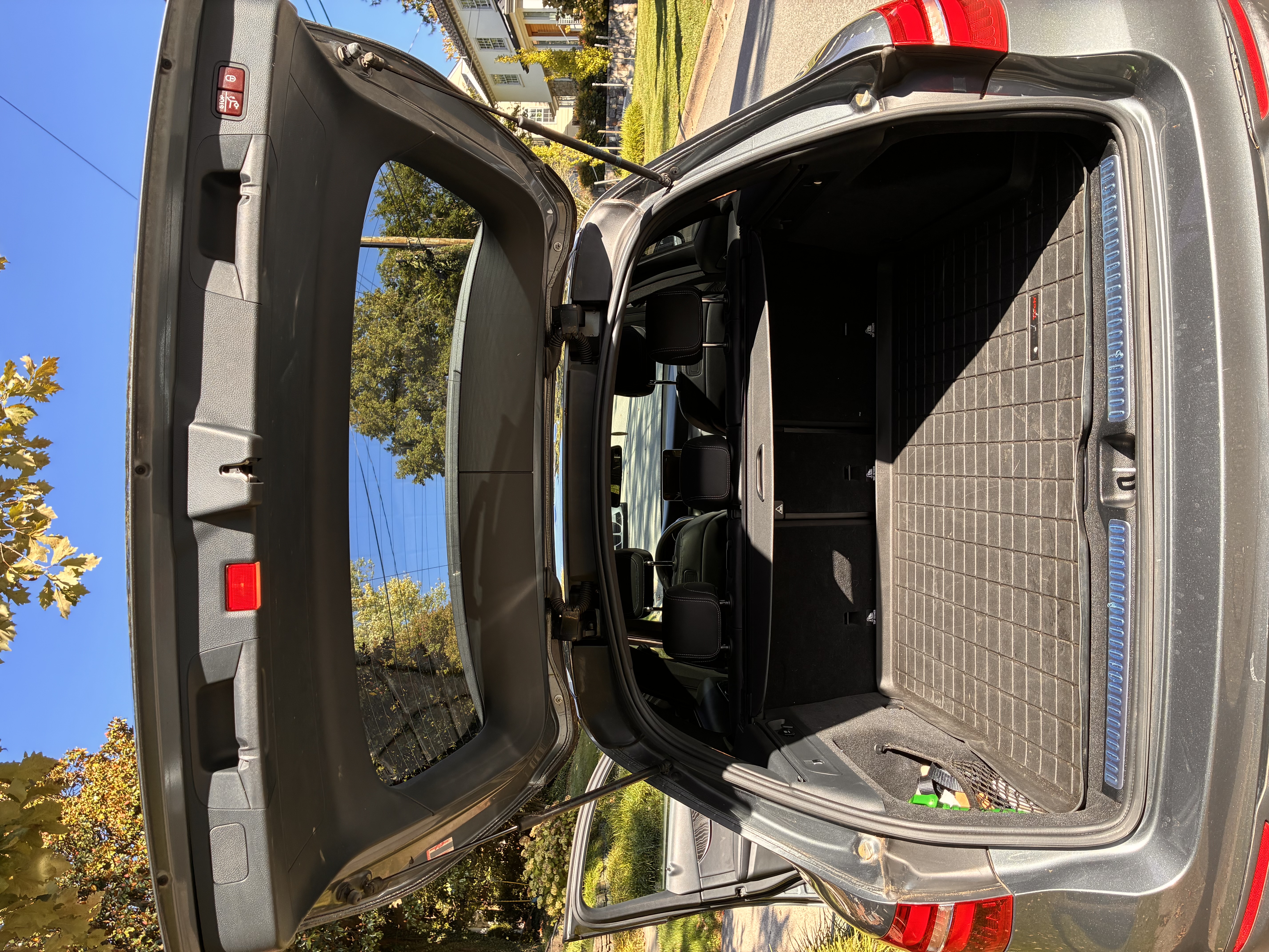 Used 2018 Mercedes-Benz GLC 300 image 12