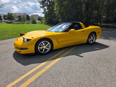 Used 2004 Chevrolet Corvette Coupe w/ Preferred Equipment Group