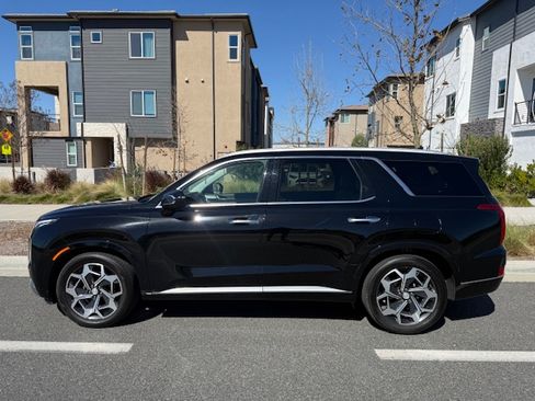 Used 2021 Hyundai Palisade Calligraphy w/ Cargo Package image 23