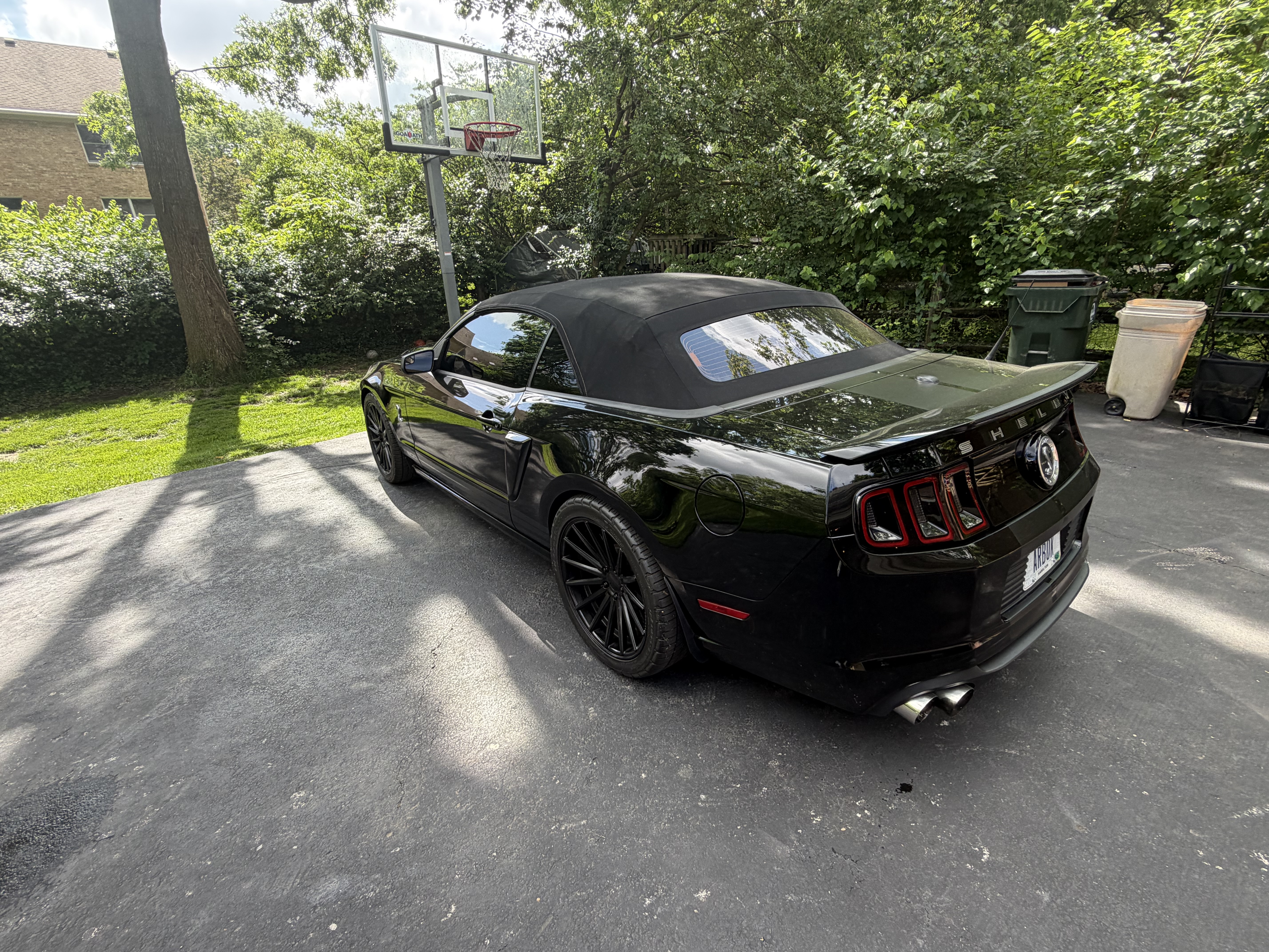 Used 2014 Ford Mustang Shelby GT500 w/ Equipment Group 821A RWD image 11