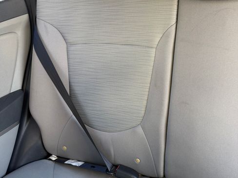 Used 2016 Hyundai Accent SE image 2