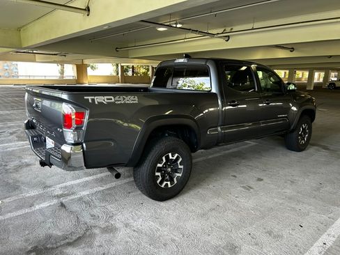 Used 2023 Toyota Tacoma TRD Off-Road AWD/4WD image 16
