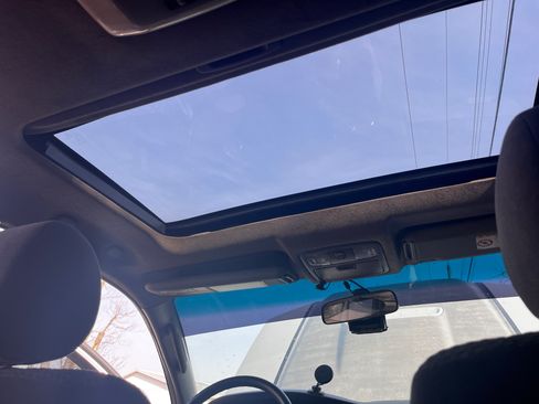 Used 2004 Toyota 4Runner Sport image 24