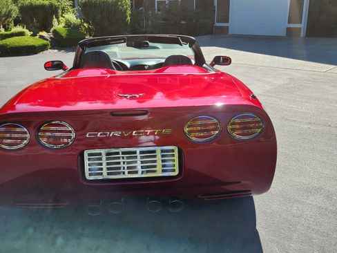Used 2002 Chevrolet Corvette Convertible w/ Preferred Equipment Group2 image 6