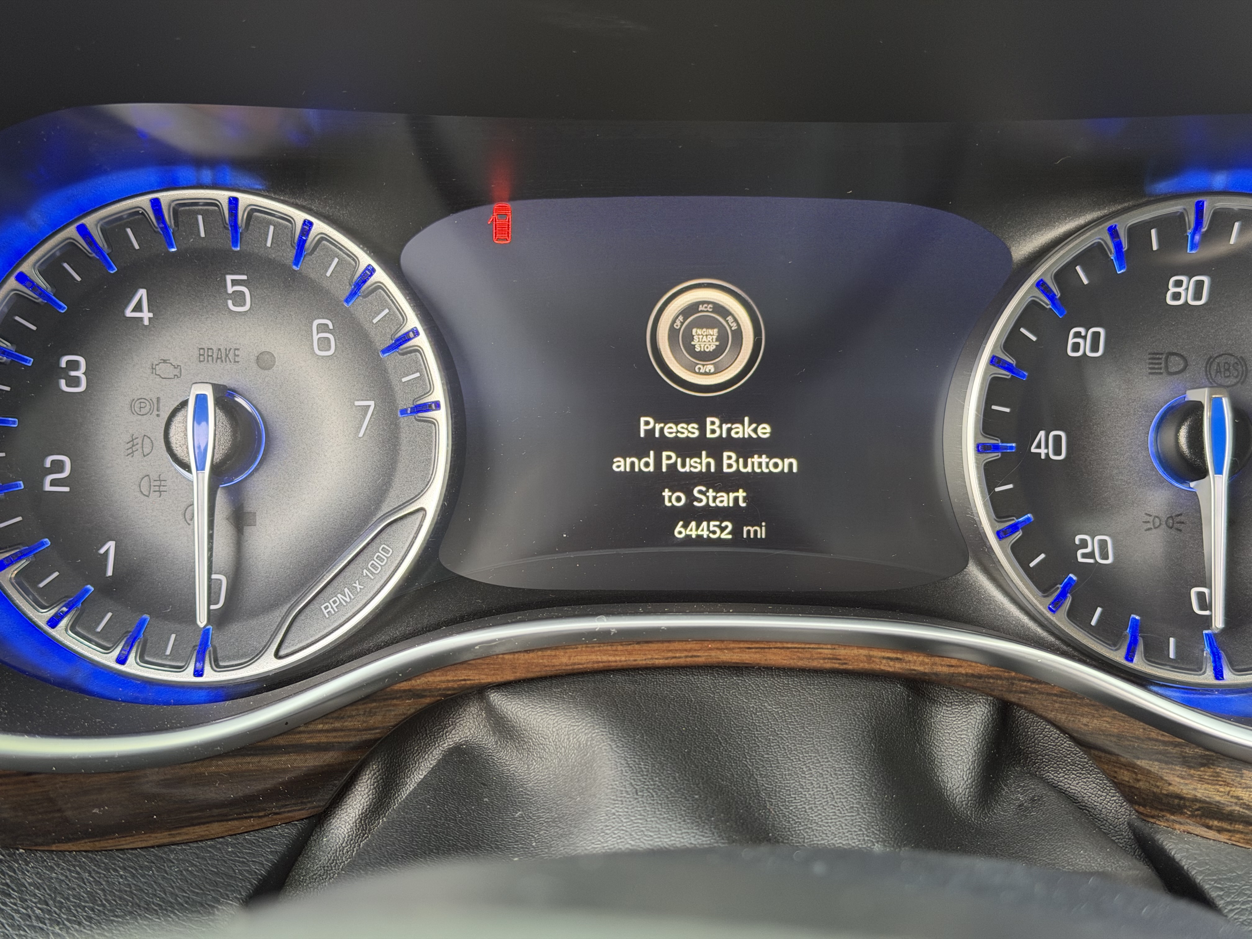 Used 2021 Chrysler Pacifica Limited AWD/4WD image 10