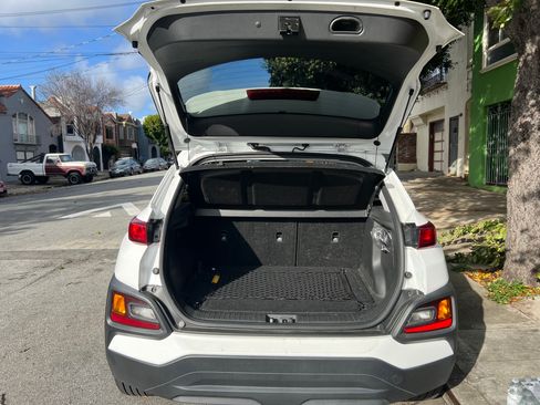 Used 2021 Hyundai Kona SEL w/ Cargo Package image 15