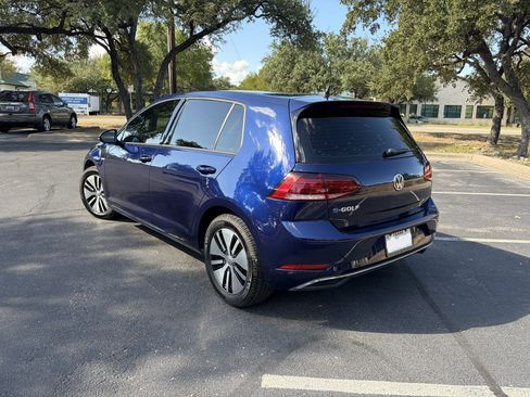 Used 2019 Volkswagen e-Golf SE w/ Driver Assistance Package FWD image 10
