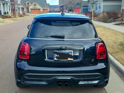 Used 2022 MINI Cooper S image 2