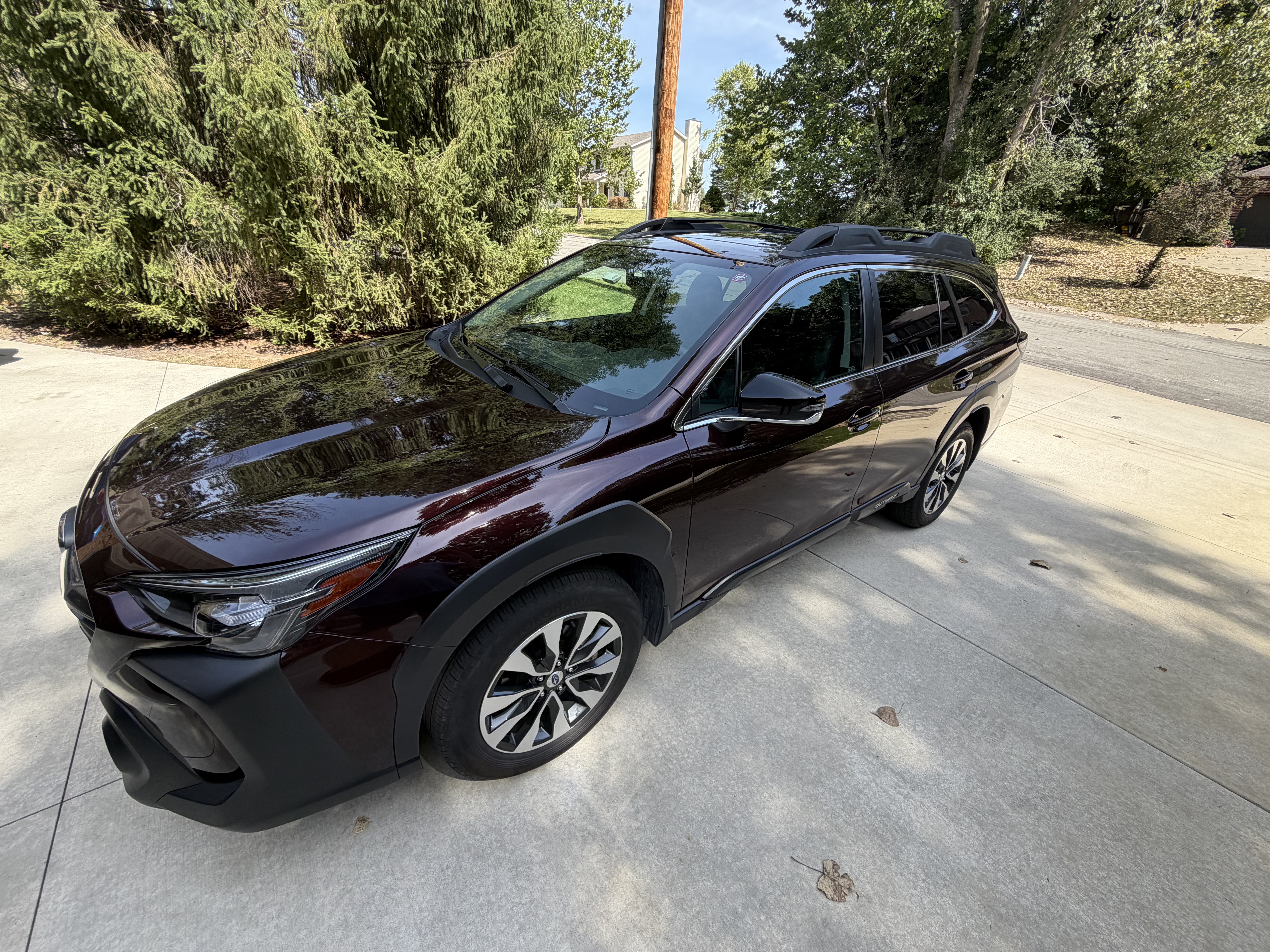 Used 2025 Subaru Outback Limited AWD/4WD image 1